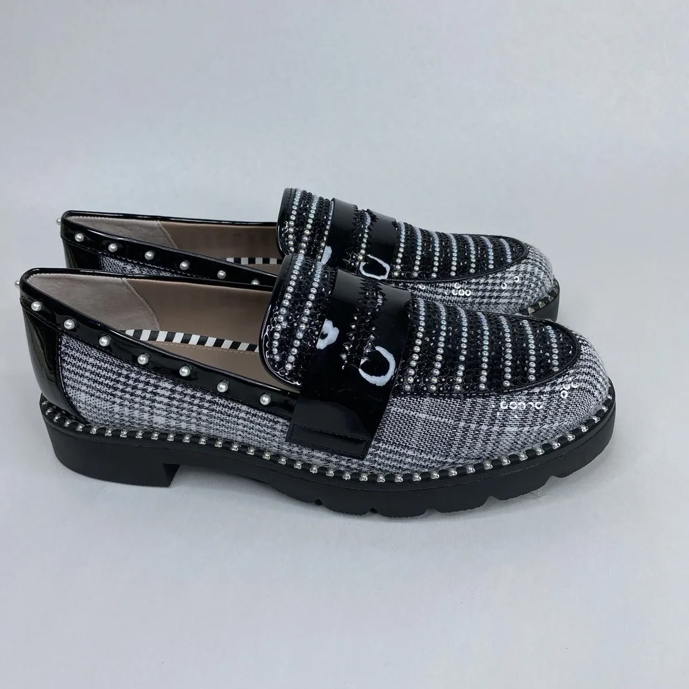 Betsey‎ Johnson Darian Pearls Sequins Plaid Patent Loafer Shoes Size 6M